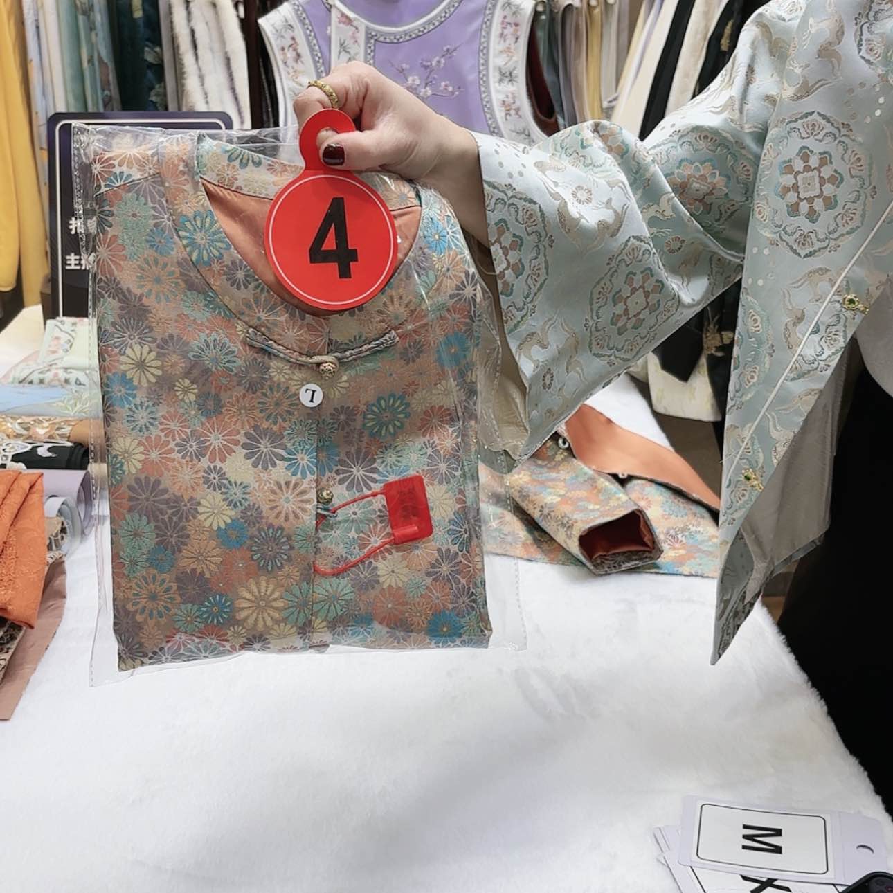 【闪购商品】温**你苏绣的发展历程第二章第二章第三