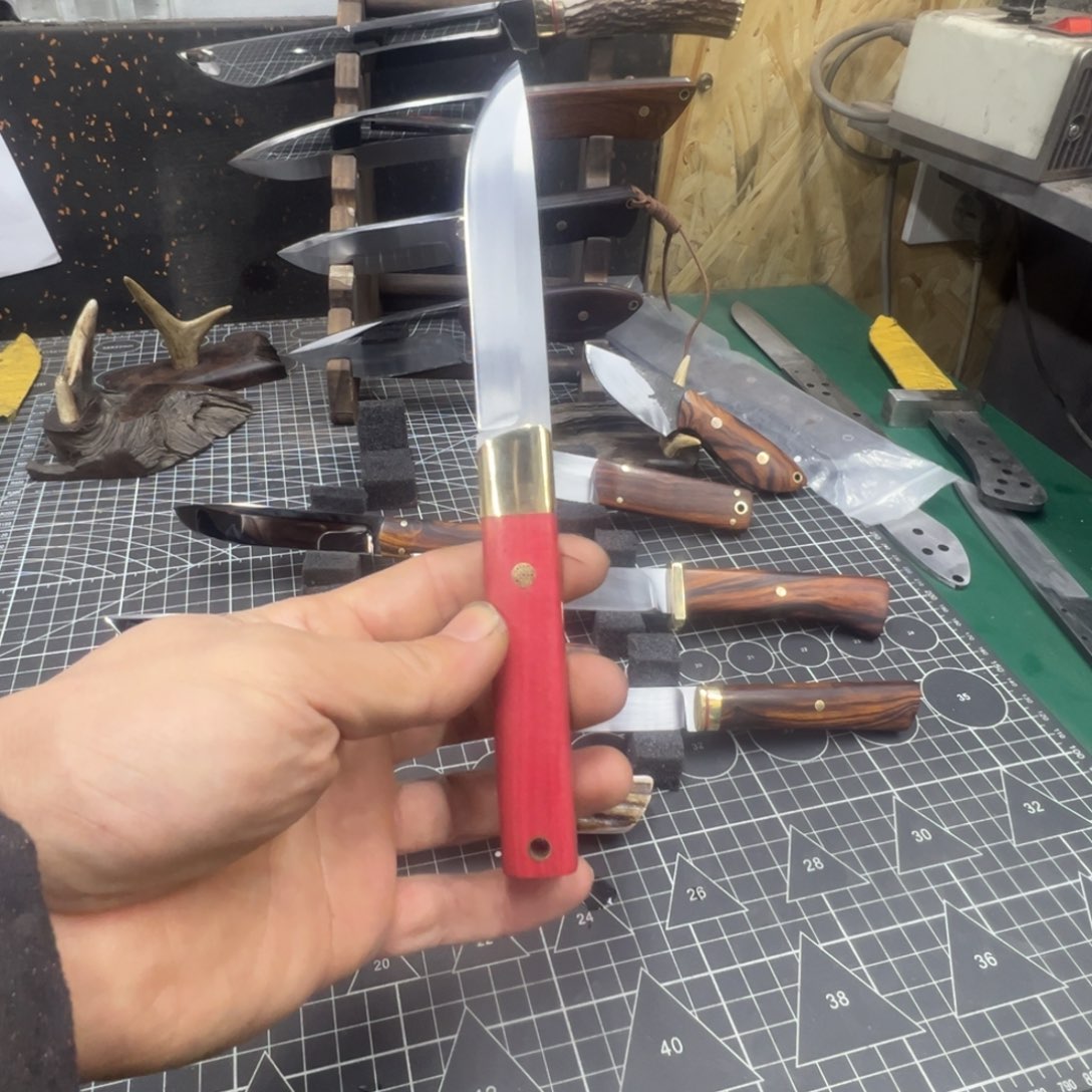 吃肉小刀吃肉小刀