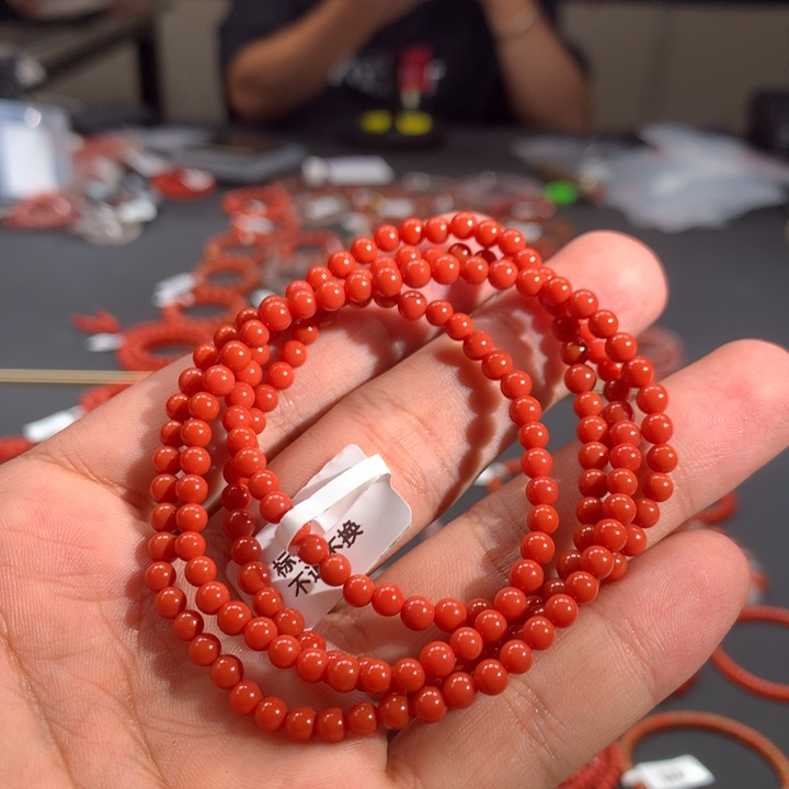 瑞***瑞南红玛瑙未镶嵌多圈4mm➕官坡锦红