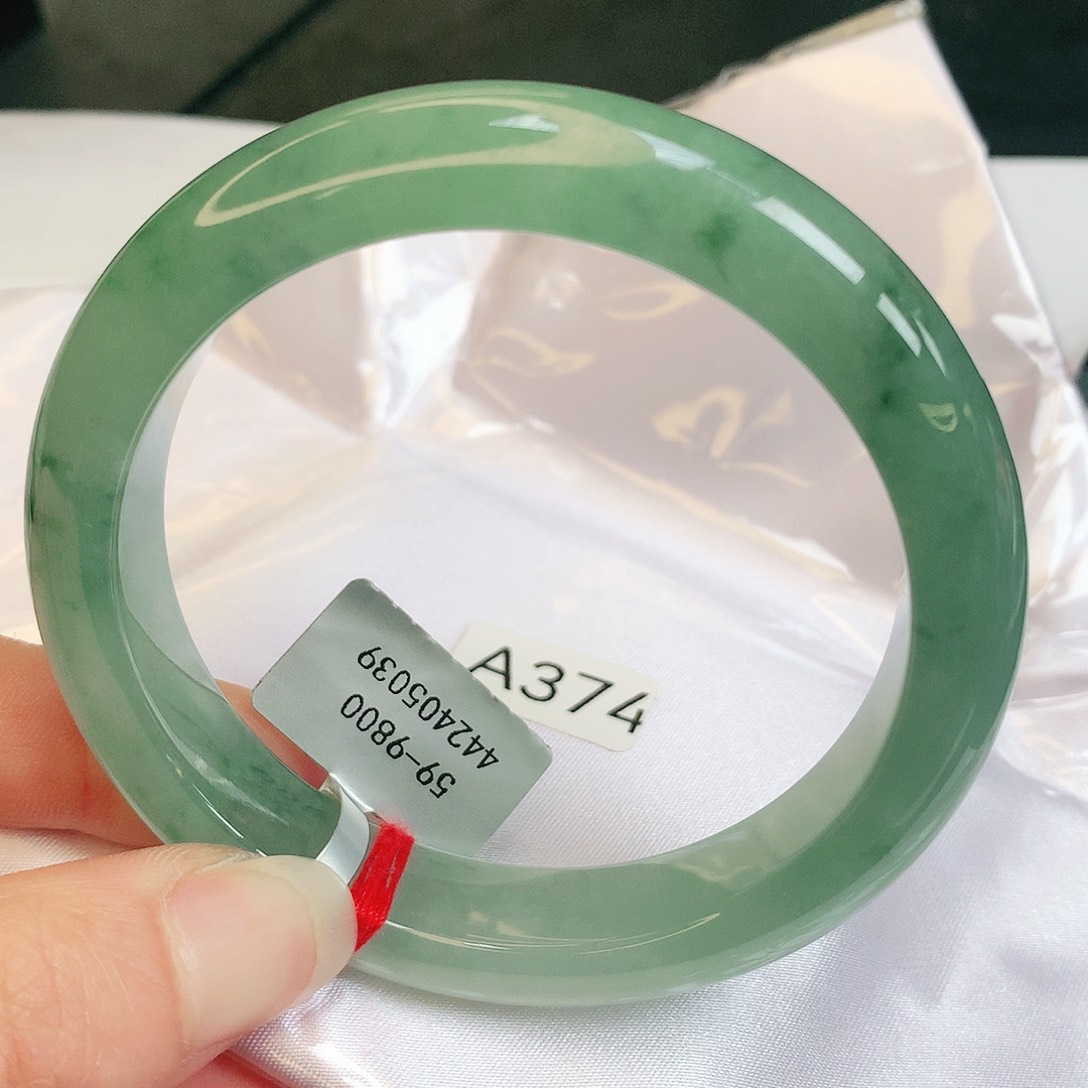 【闪购商品】翡翠手镯未镶嵌缅甸天然a货翡翠