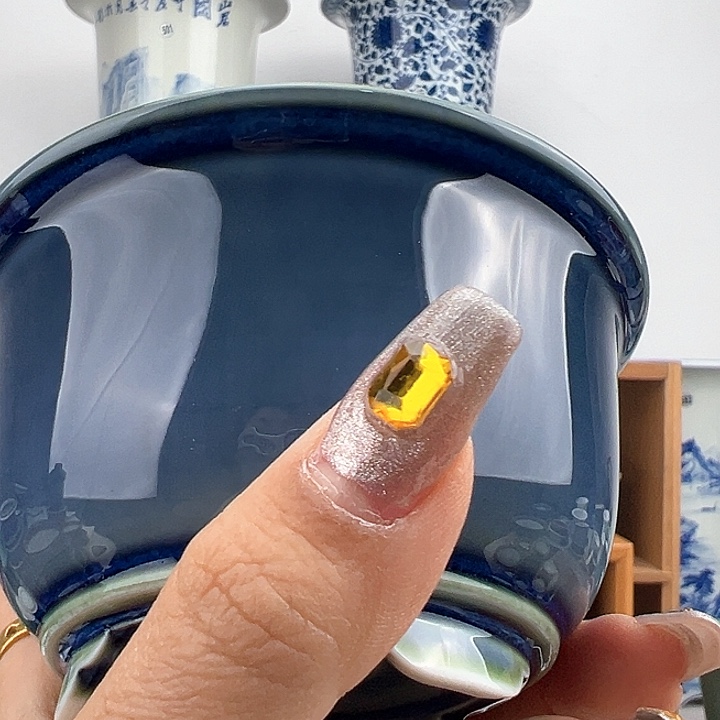 红陶浩手工盆………………