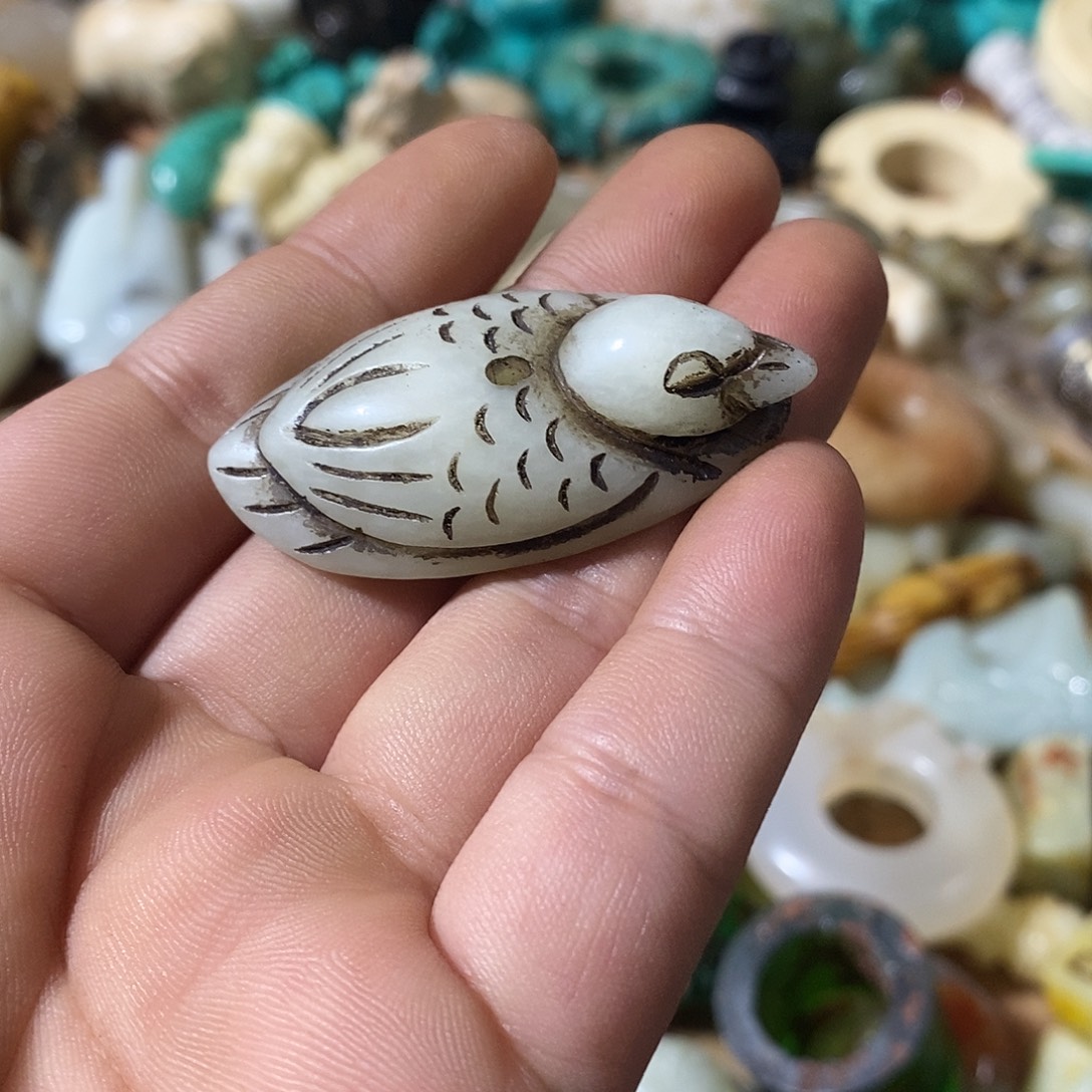 和田玉（糖玉）未镶嵌挂件