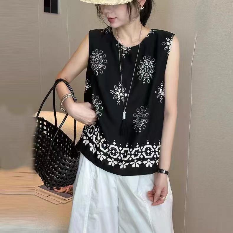 WTt-25956夏季潮流无袖印花衬衫女圆领时尚黑色百搭显瘦