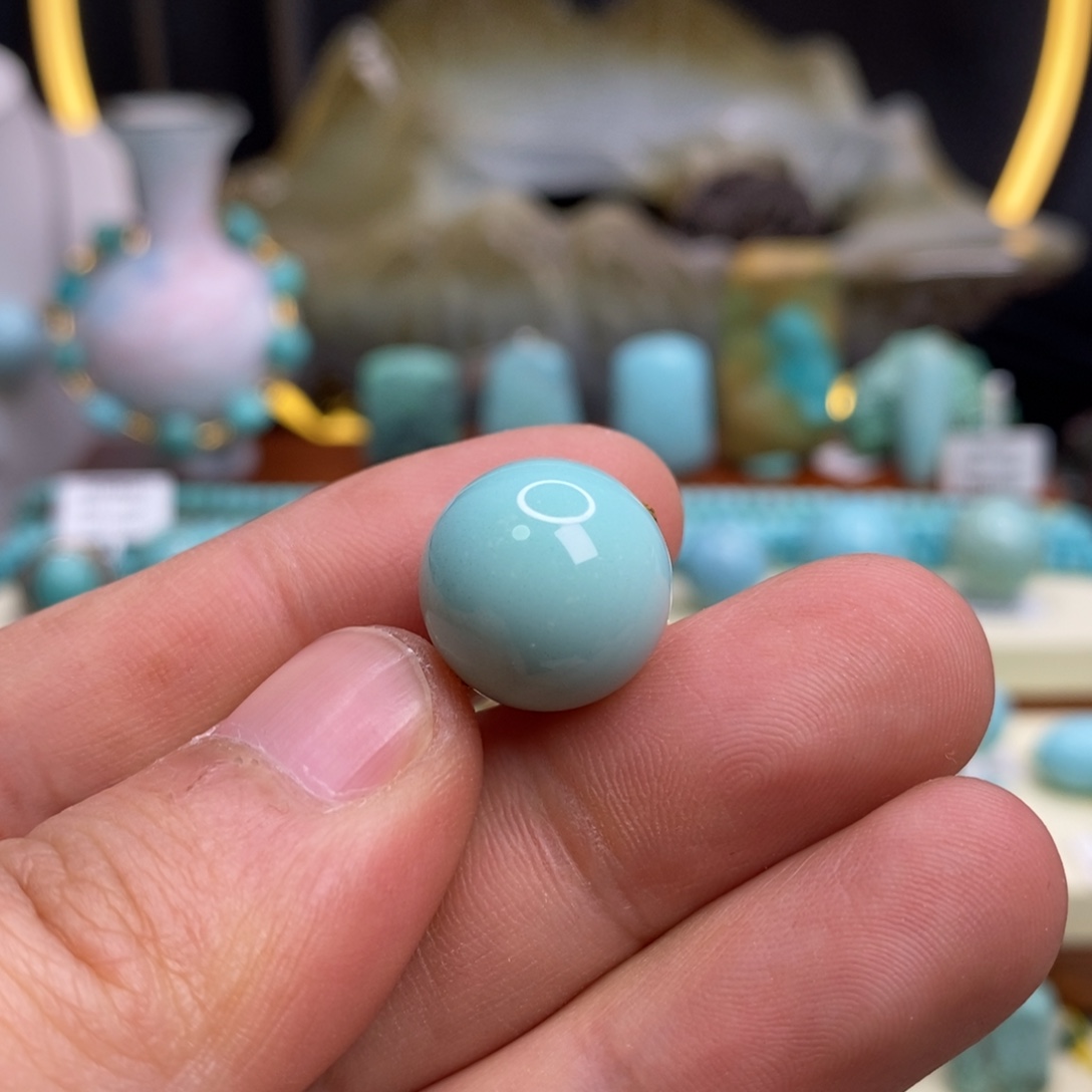 绿松石未镶嵌珠宝奇石15.9