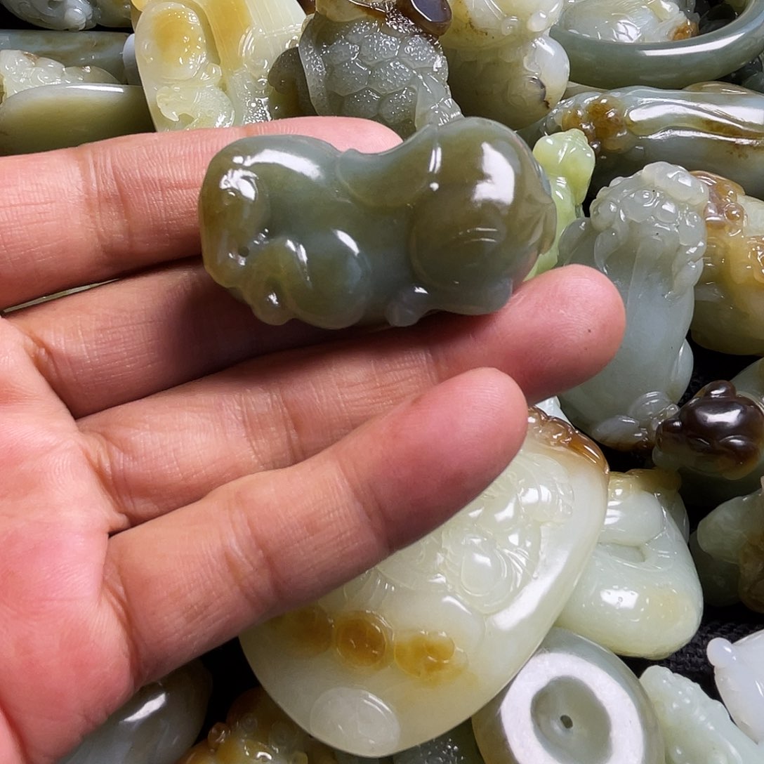 和田玉吊坠(不含链)未镶嵌