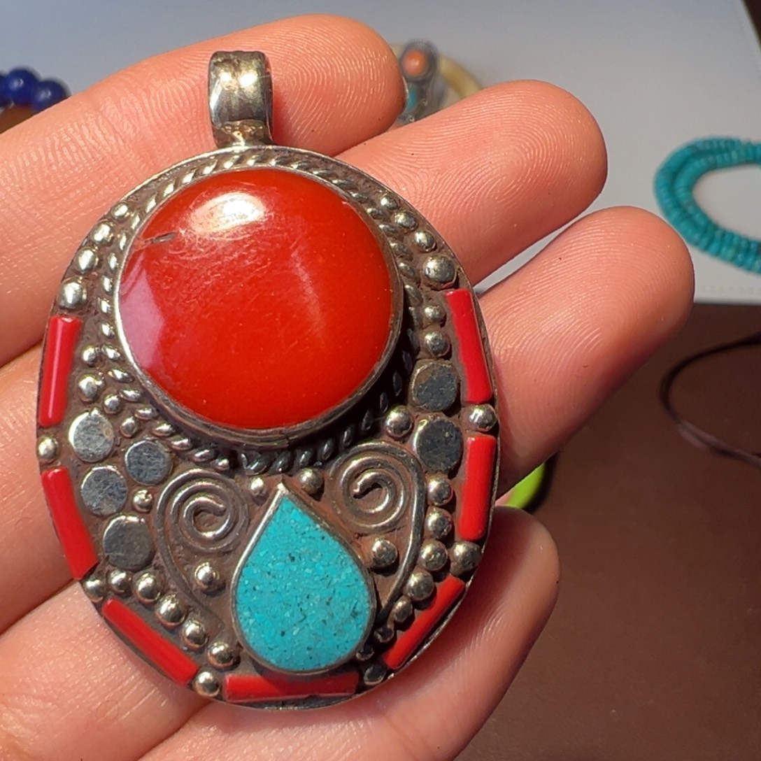 汲***齋树脂吊坠（不含链）