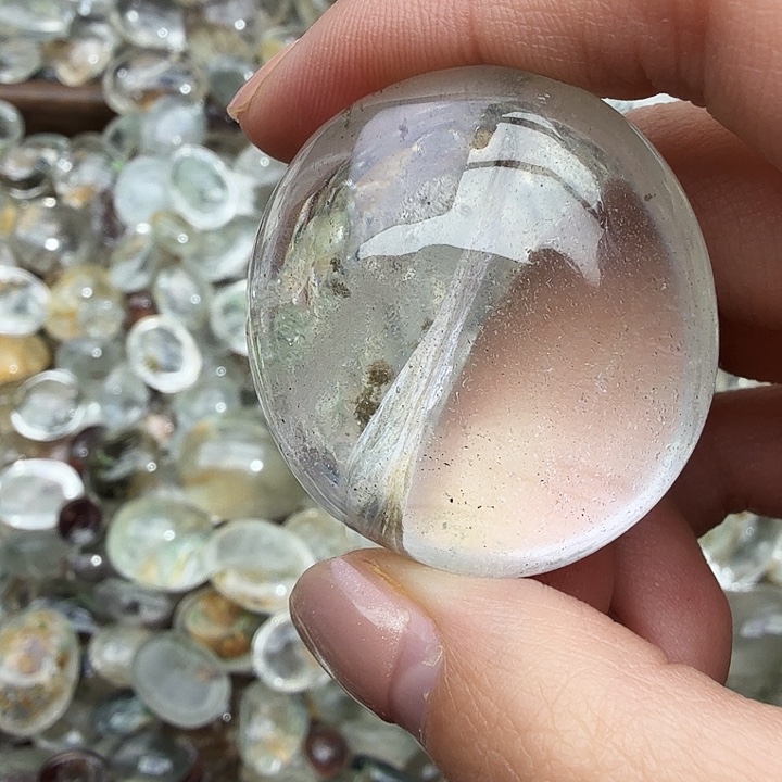 叶***子水晶未镶嵌珠宝半成品