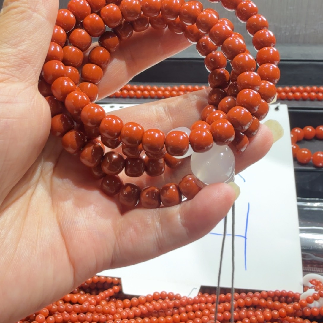 梦***处南红玛瑙未镶嵌颈饰