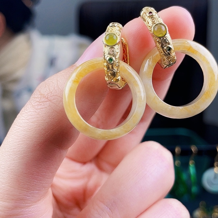 翡翠耳饰未镶嵌饰品