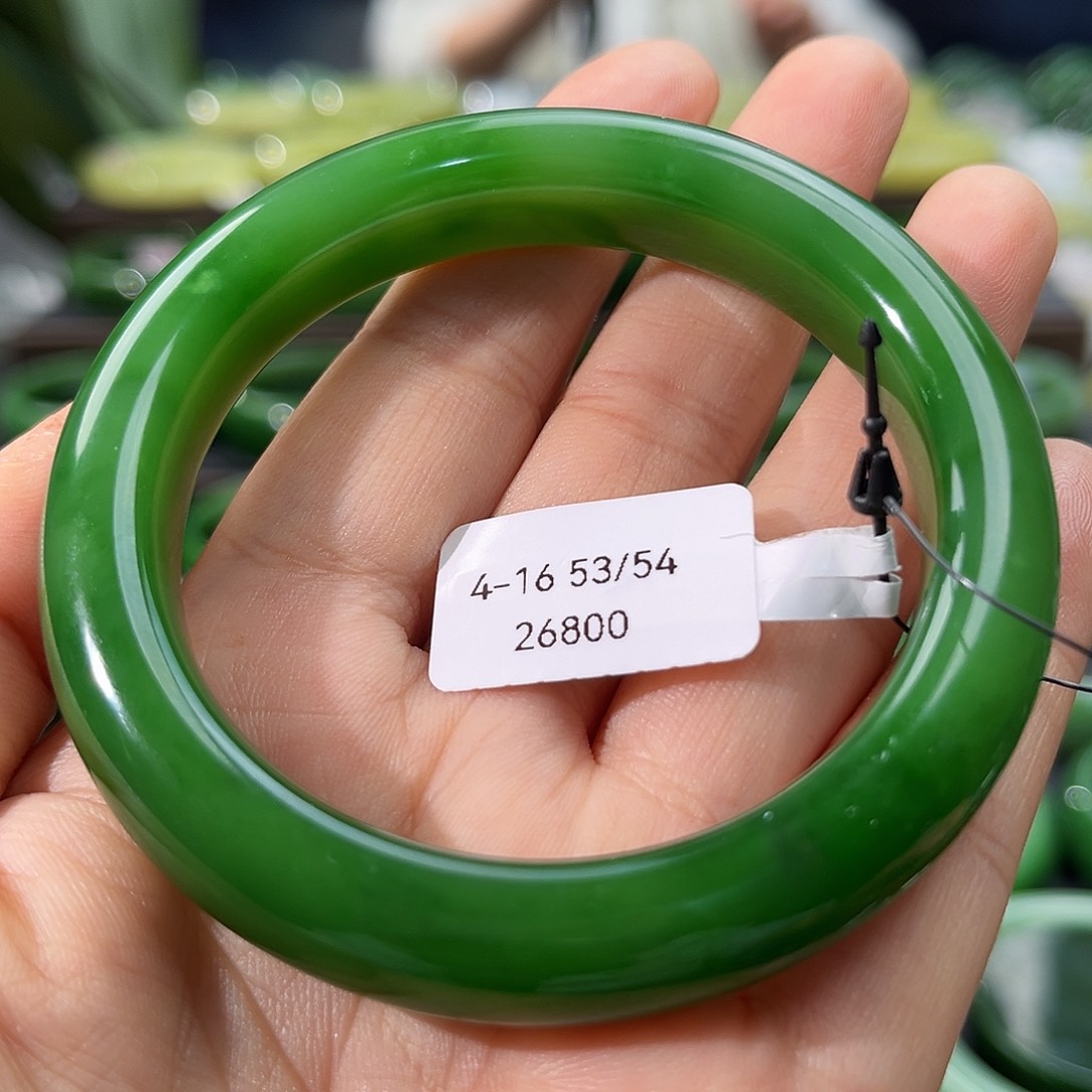 和田玉（碧玉）未镶嵌手镯