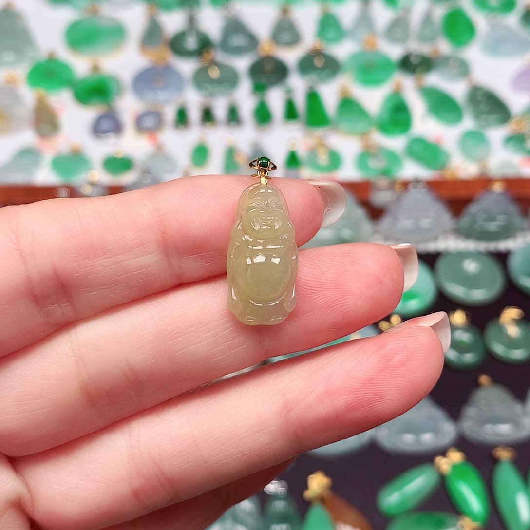 翡翠颈饰18K金镶嵌天然翡翠A货
