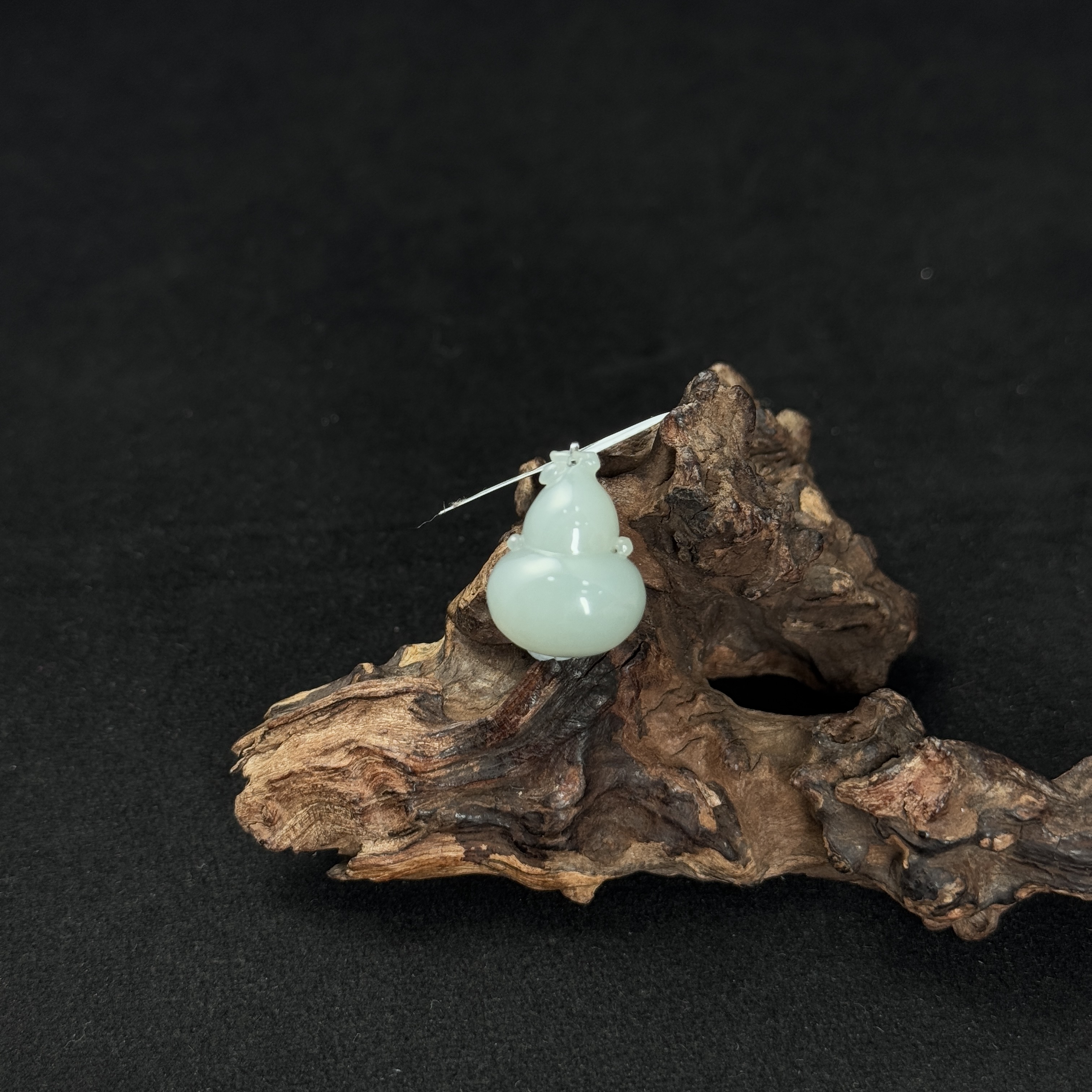 【诚翠拍品第一百一十七期午】翡翠12吊坠XSC4047