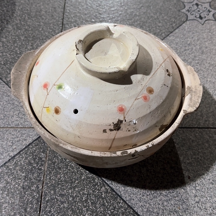 瓷片陶瓷盘子碗啥都有