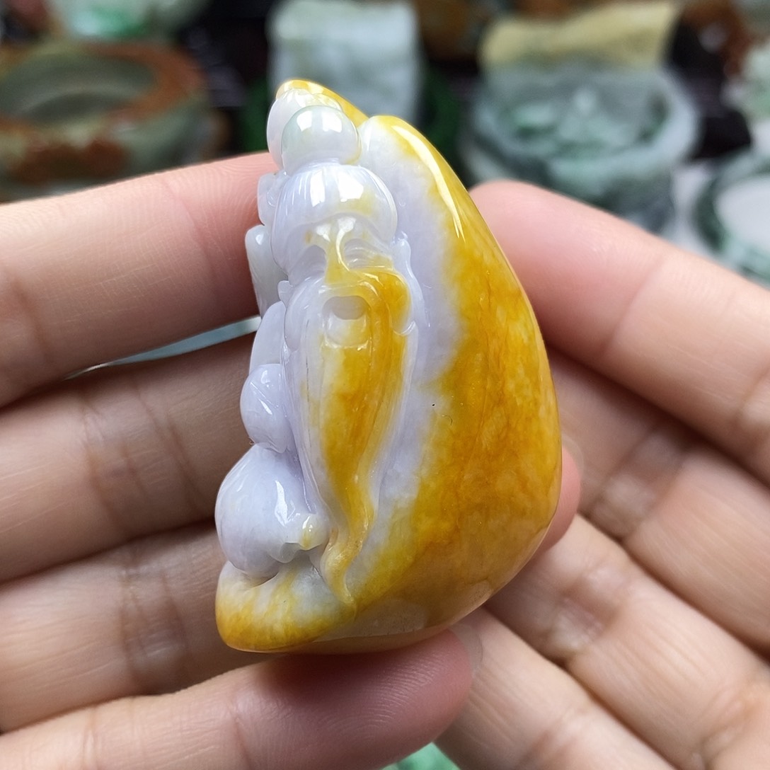 颈饰未镶嵌翡翠牌子