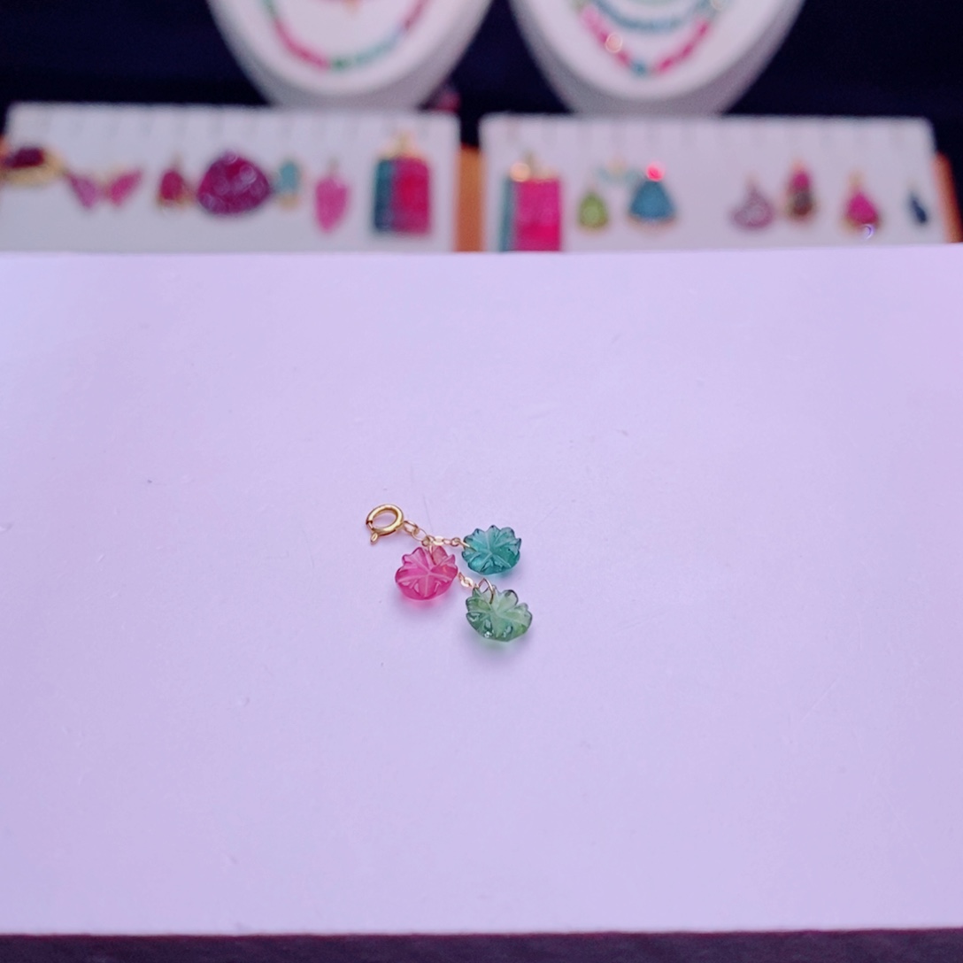 18K金镶嵌花花提溜m碧玺