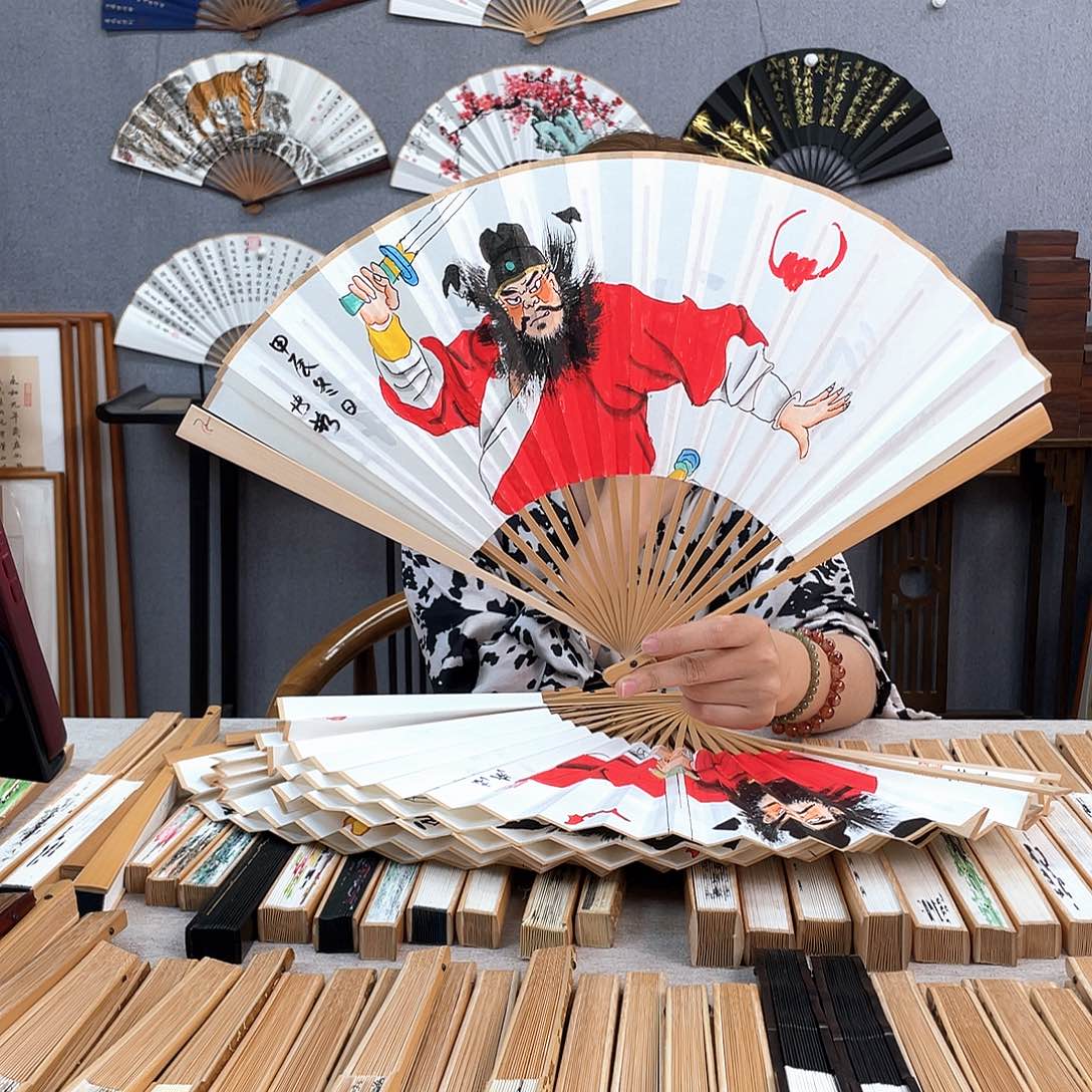 国画95寸玉竹-纯手绘-文玩扇骨（默认粘好）