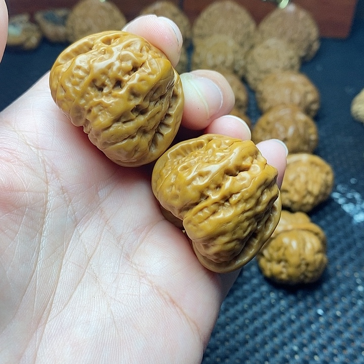 文玩核桃把件小**痒36蛙蛙