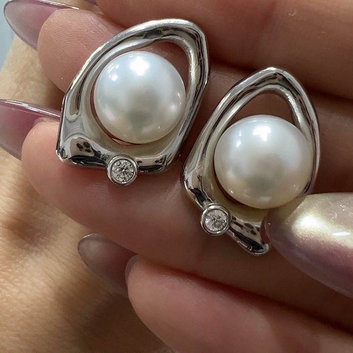 银S925镶嵌耳饰海水珍珠