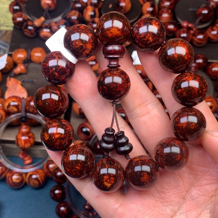 黄花梨/降香黄檀黄花梨1.8F12