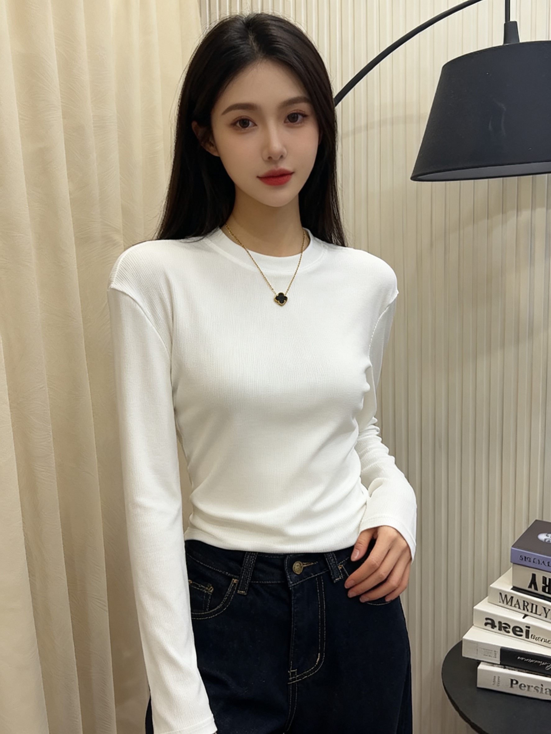 针织秋冬圆领内搭长袖女新款气质简约通勤时尚打底衫