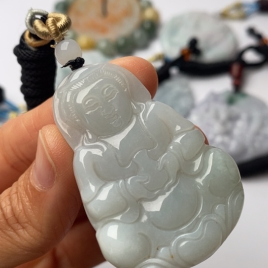 翡翠未镶嵌挂件翡翠