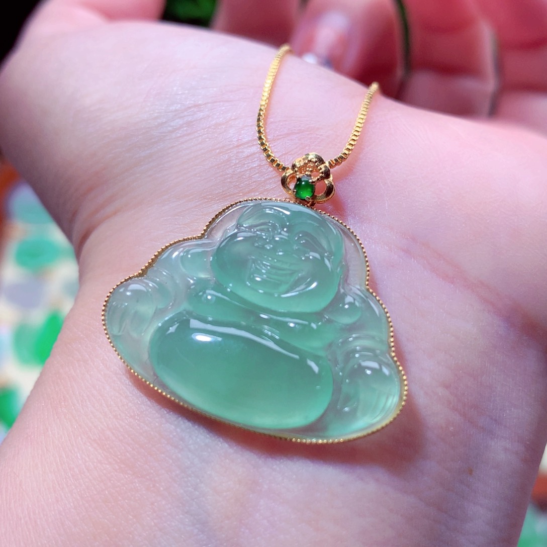 翡翠吊坠(不含链)18K金镶嵌