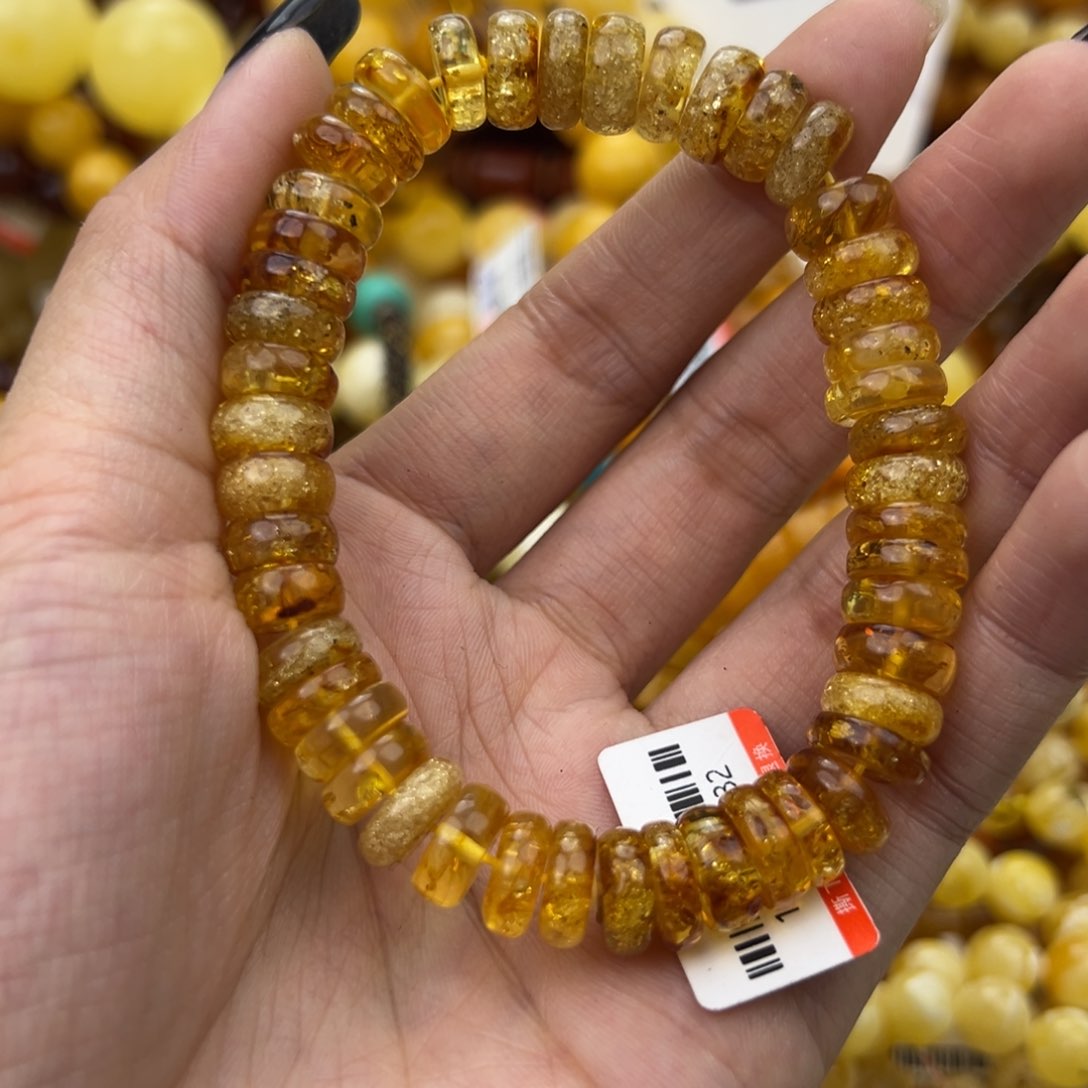 琥珀珠宝奇石未镶嵌
