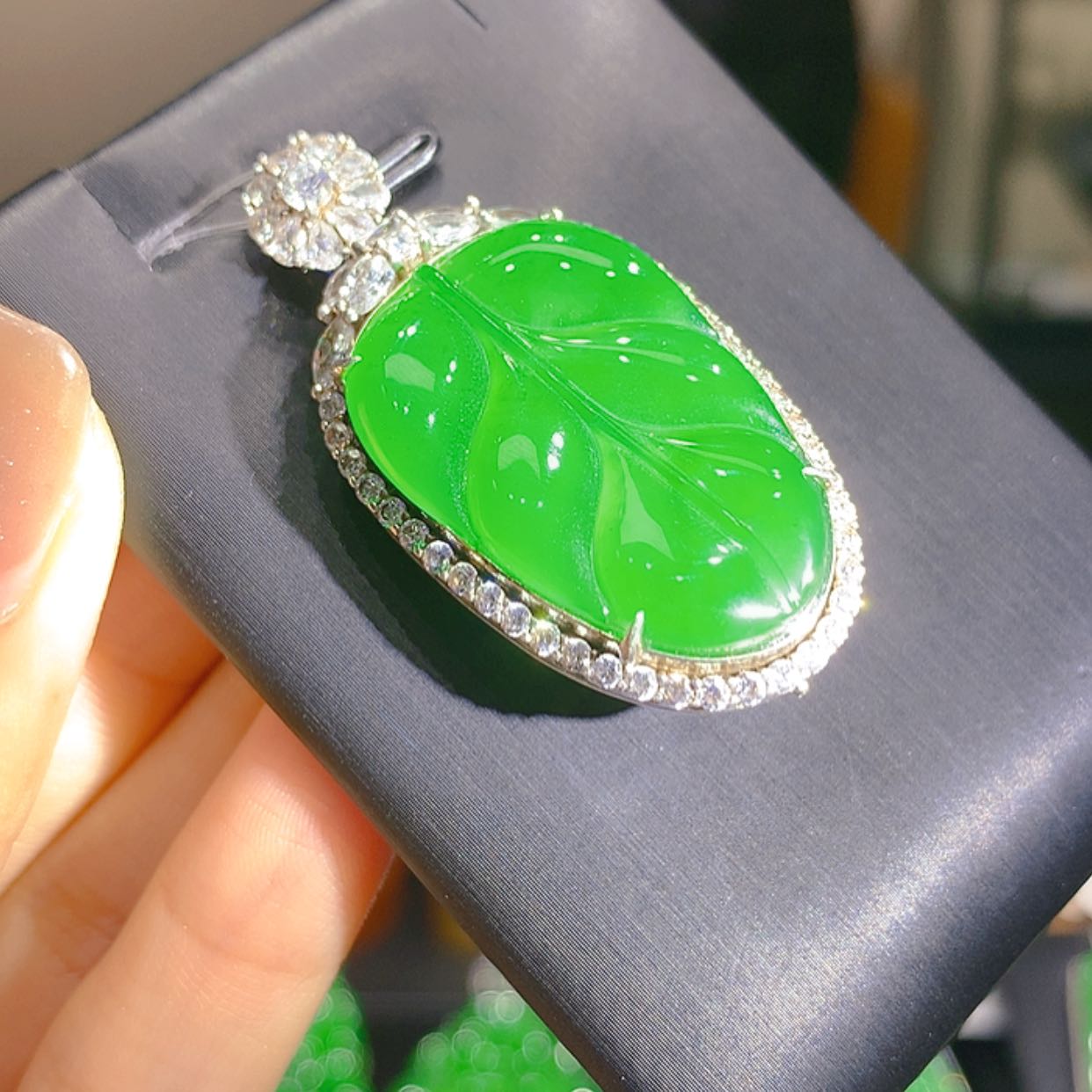 【闪购商品】翡翠银S925镶嵌颈饰8柒姐