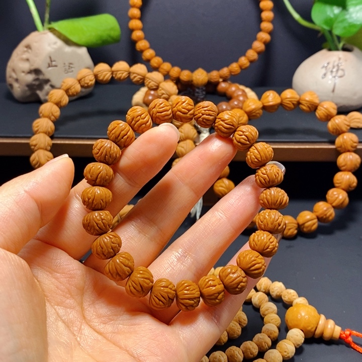 手串桃核野生凤羽手串