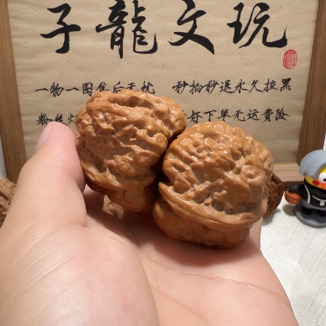 8号文玩核桃38尺蛤蟆头