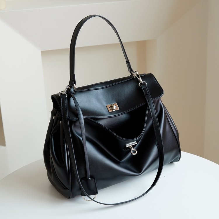 （A891-A940）夏季大容量简约慵懒通勤单肩包 4