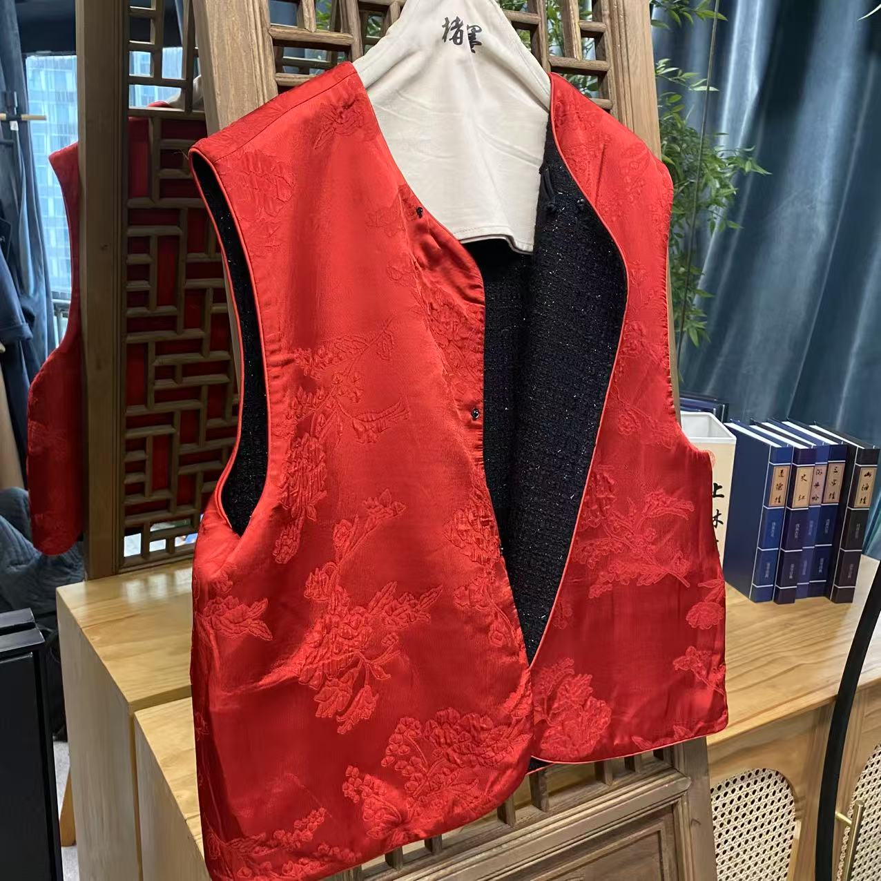 KK定制-时尚百搭国风马甲