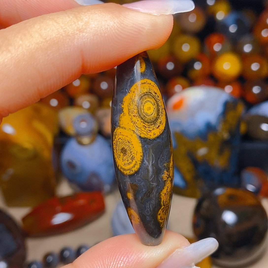 未镶嵌颈饰玛瑙/玉髓