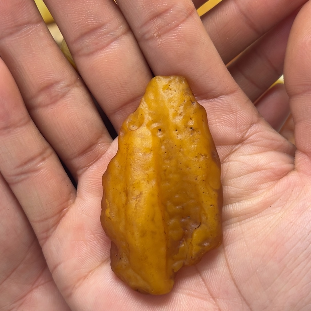 定制琥珀未镶嵌蜜蜡定制随型吊坠