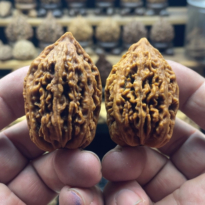 桃核把件东北核桃43