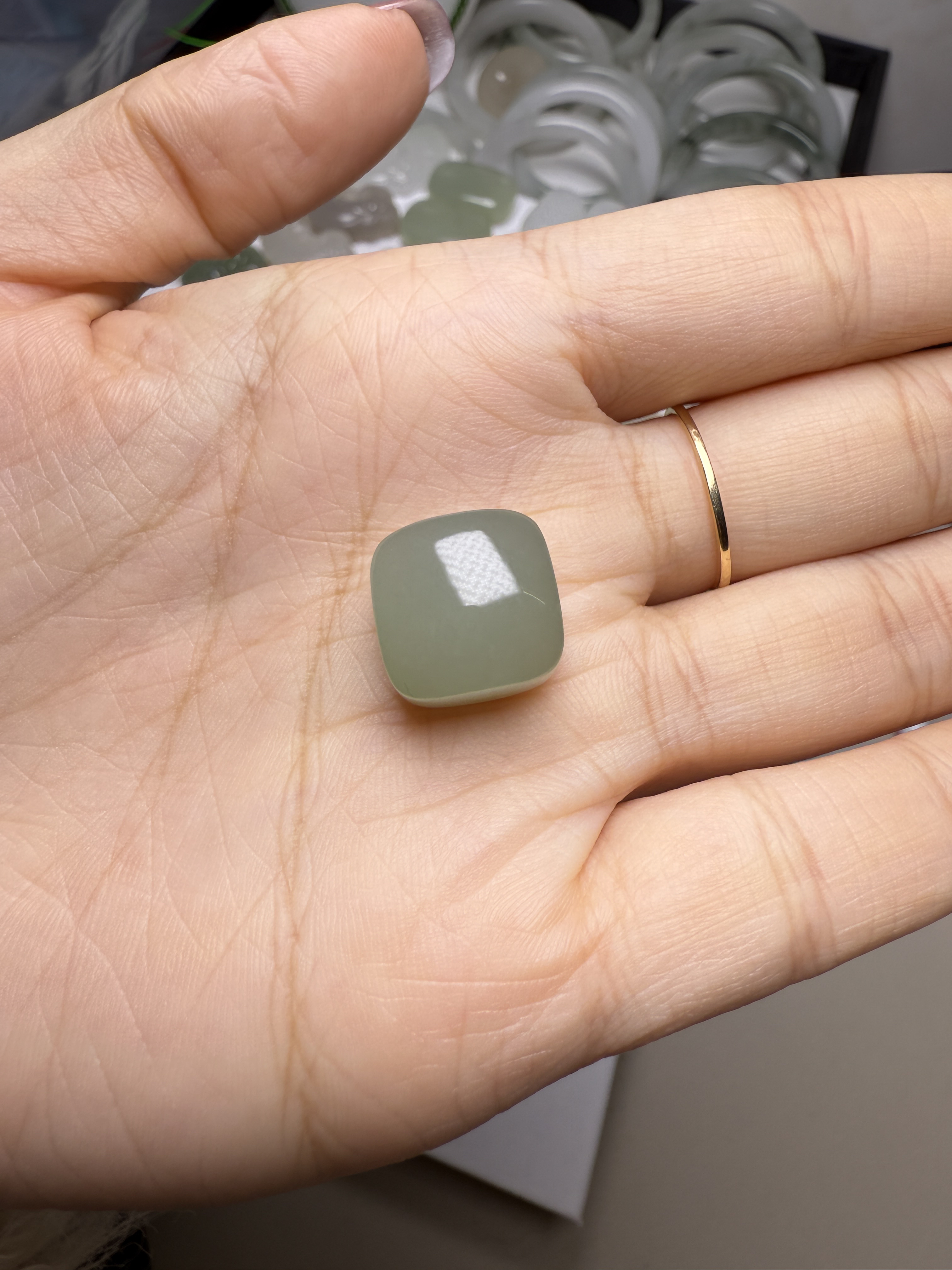 和田玉晴水小方糖