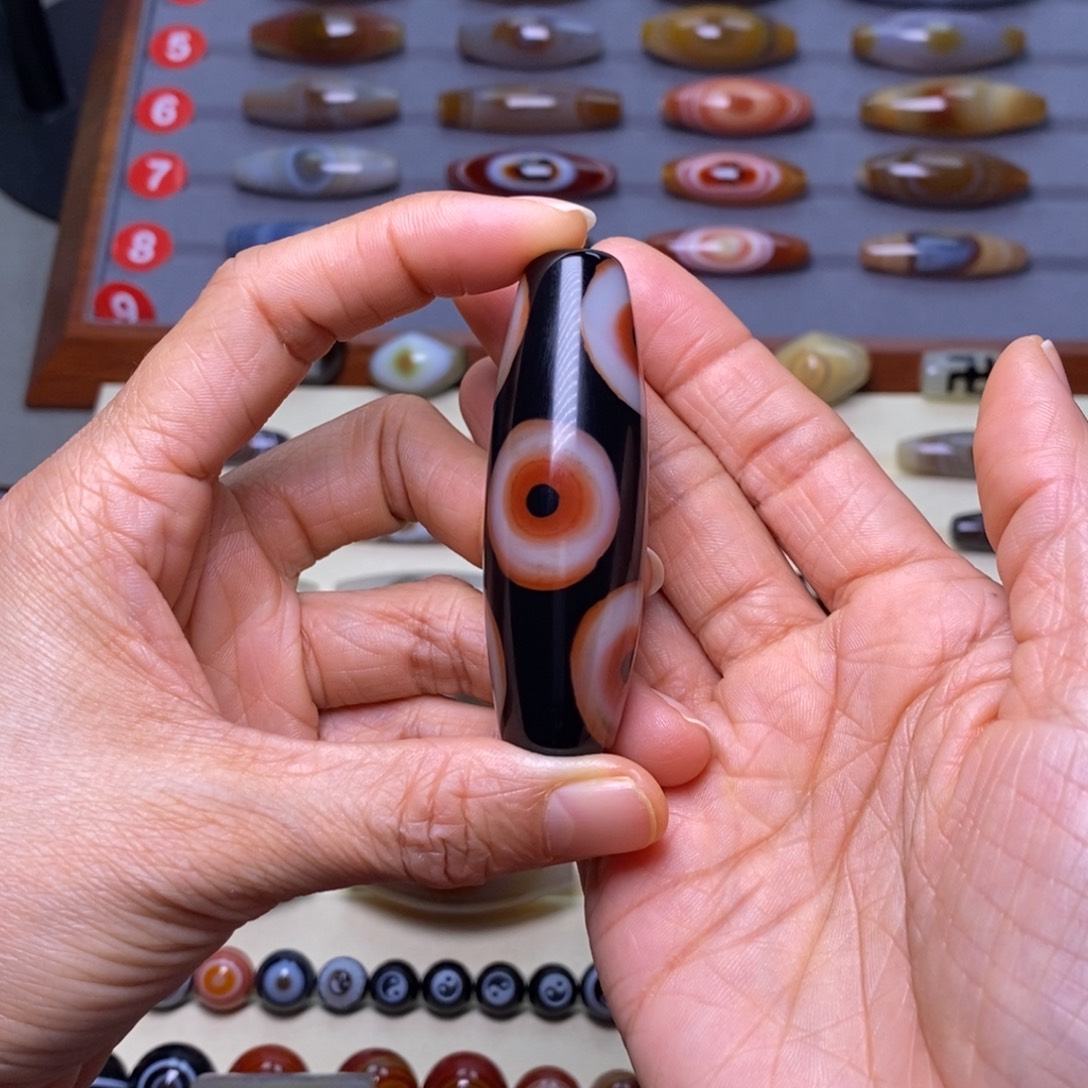 沉***基玛瑙/玉髓未镶嵌珠宝半成品