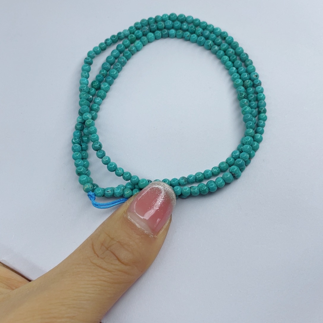 绿松石颈饰未镶嵌