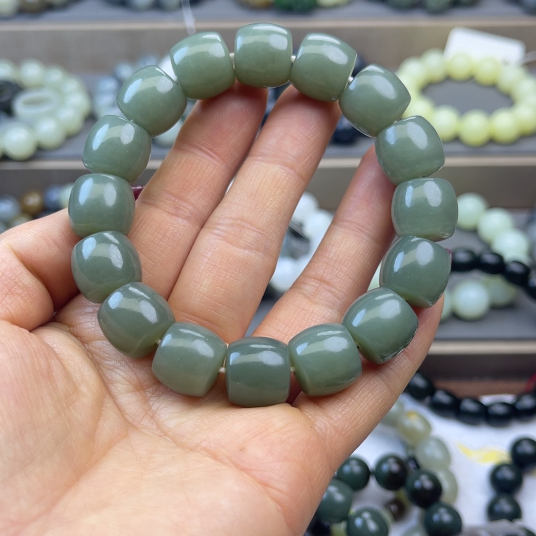 和田玉手链未镶嵌