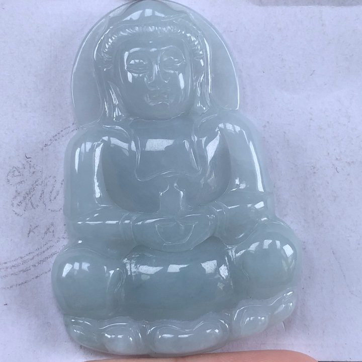 颈饰未镶嵌翡翠观音