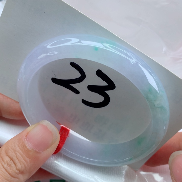 翡翠手镯（贵妃镯）未镶嵌