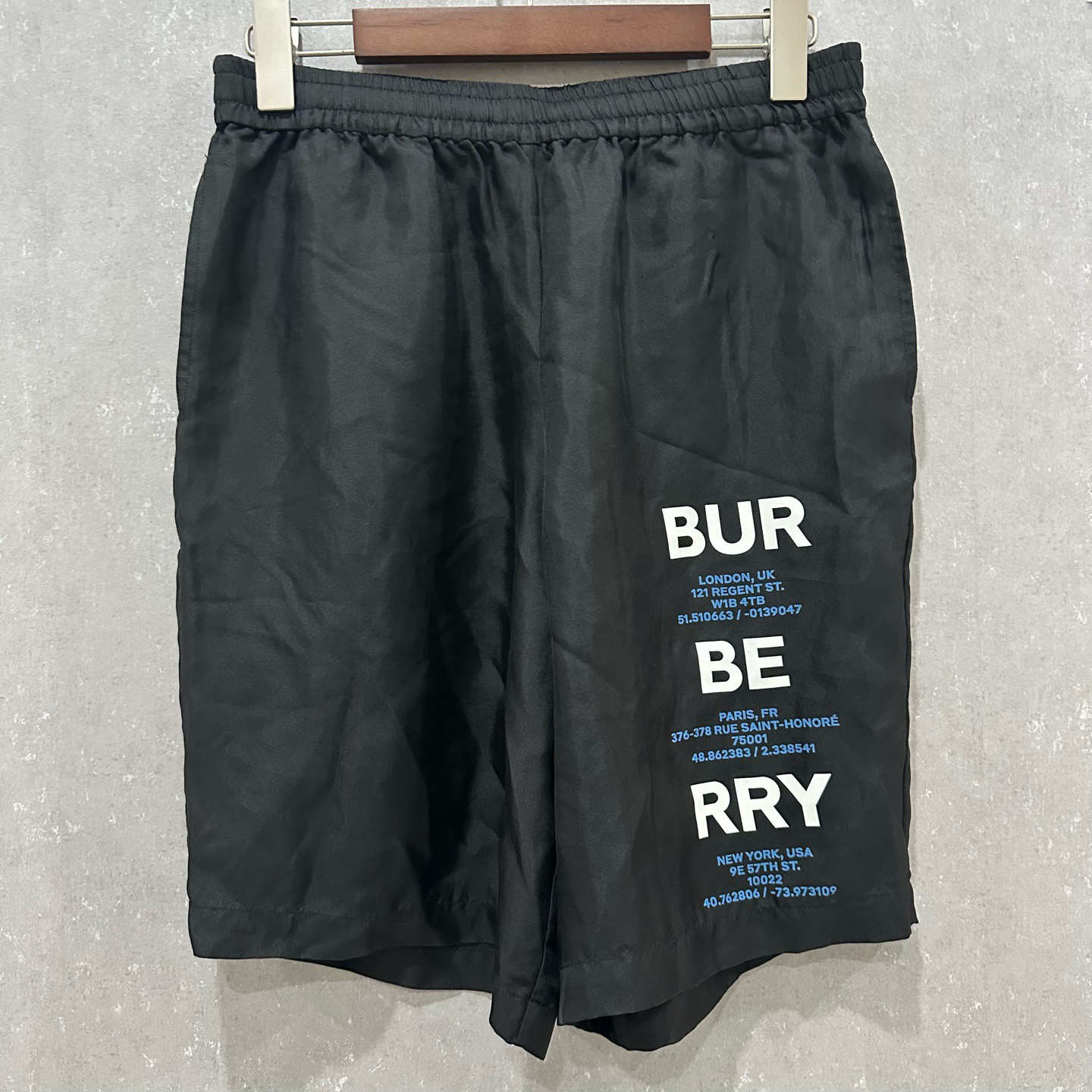 99新 BURBERRY/博柏利 徽标印花丝绸短裤XS码/004723