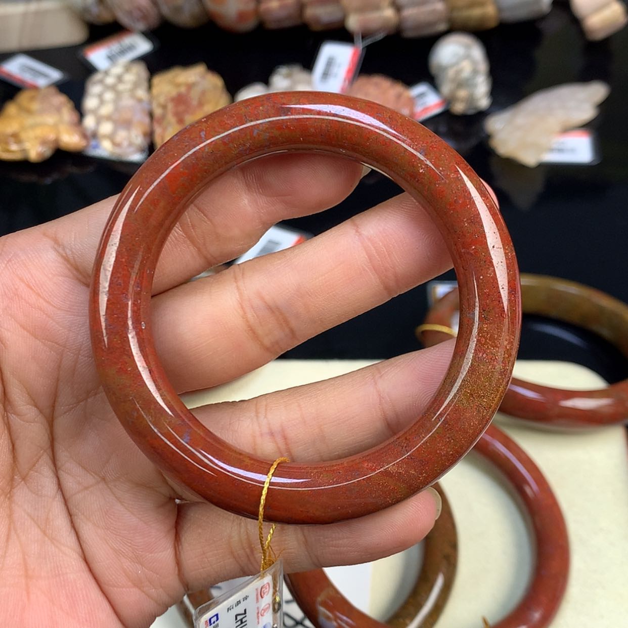 【闪购商品】颈饰未镶嵌硅化珊瑚（珊瑚玉）91号意境手镯51.5圈