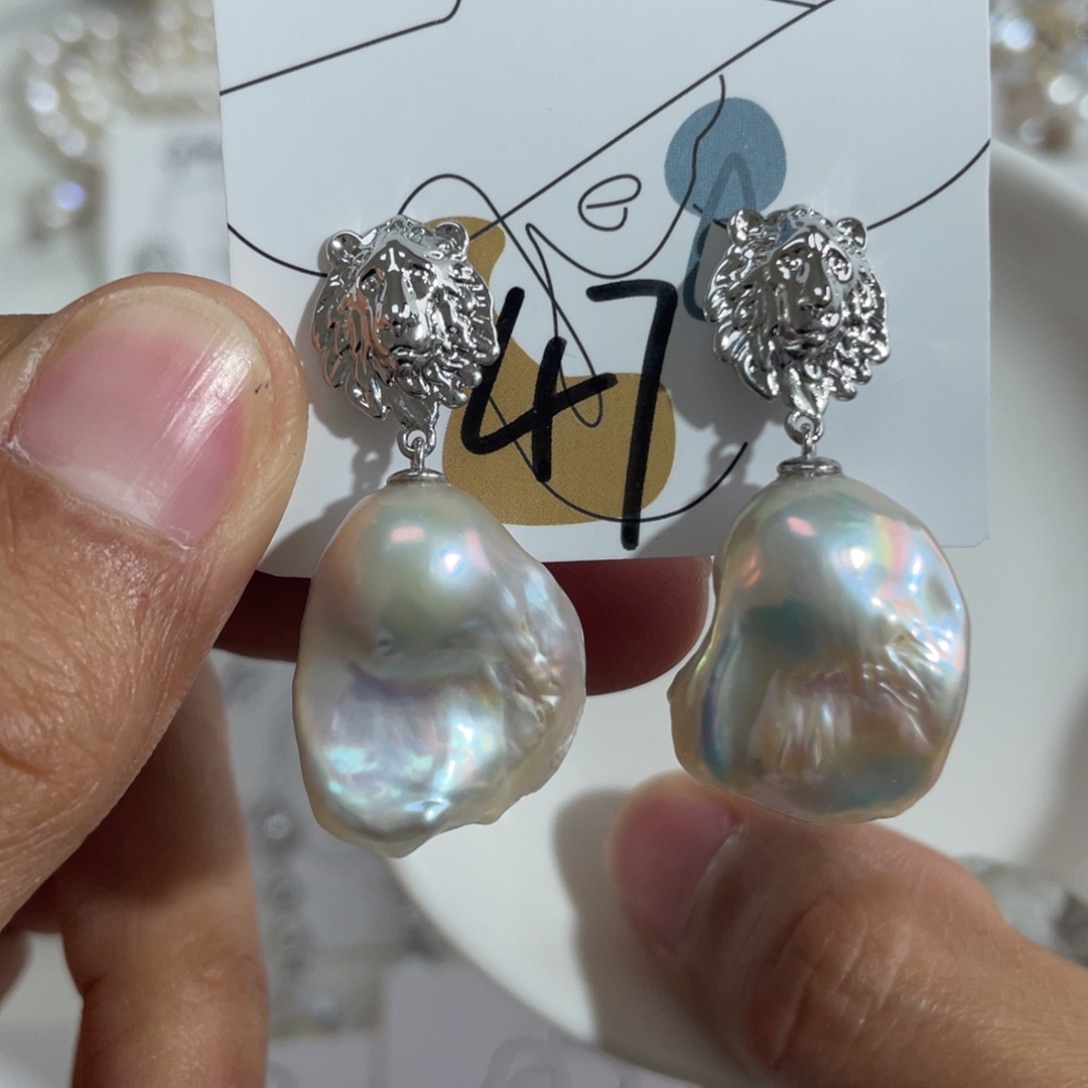 淡水珍珠耳饰合金