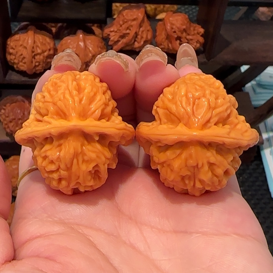 桃核吊坠盘龙虎头35精品1395