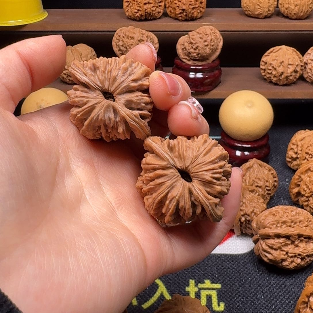 文玩核桃吊坠41四座楼