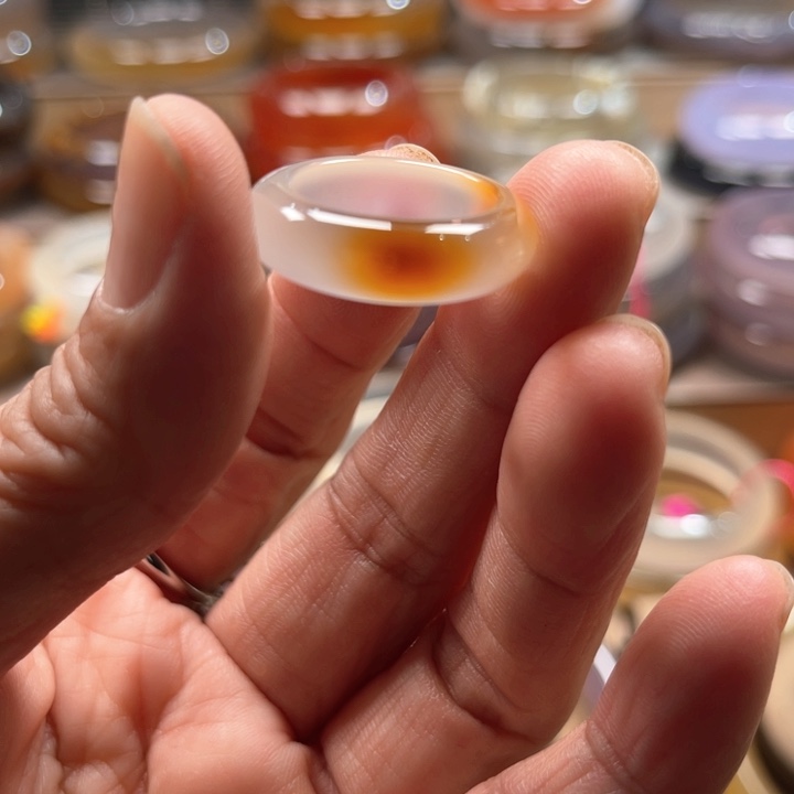 玛瑙/玉髓戒指未镶嵌