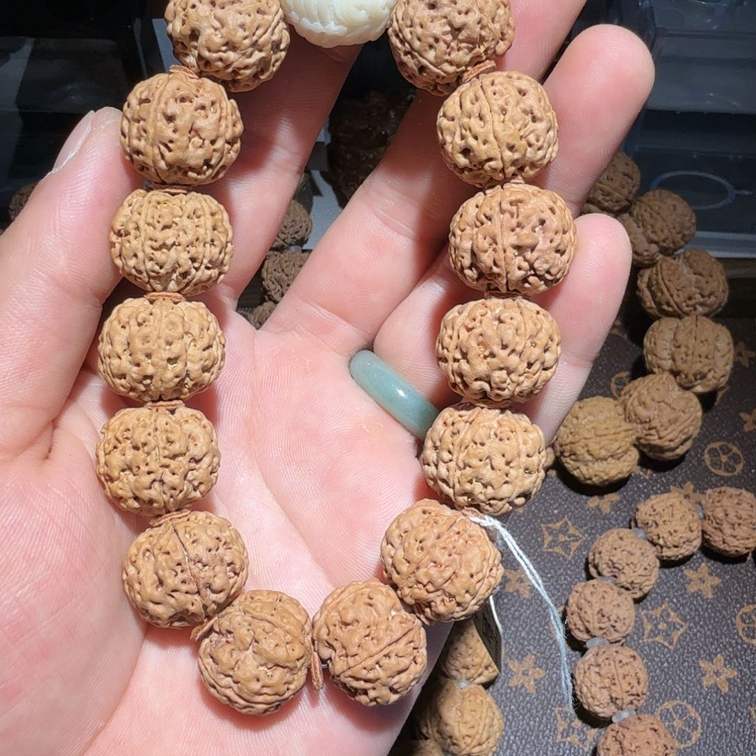 金刚菩提手串爆肉梅花双龙19