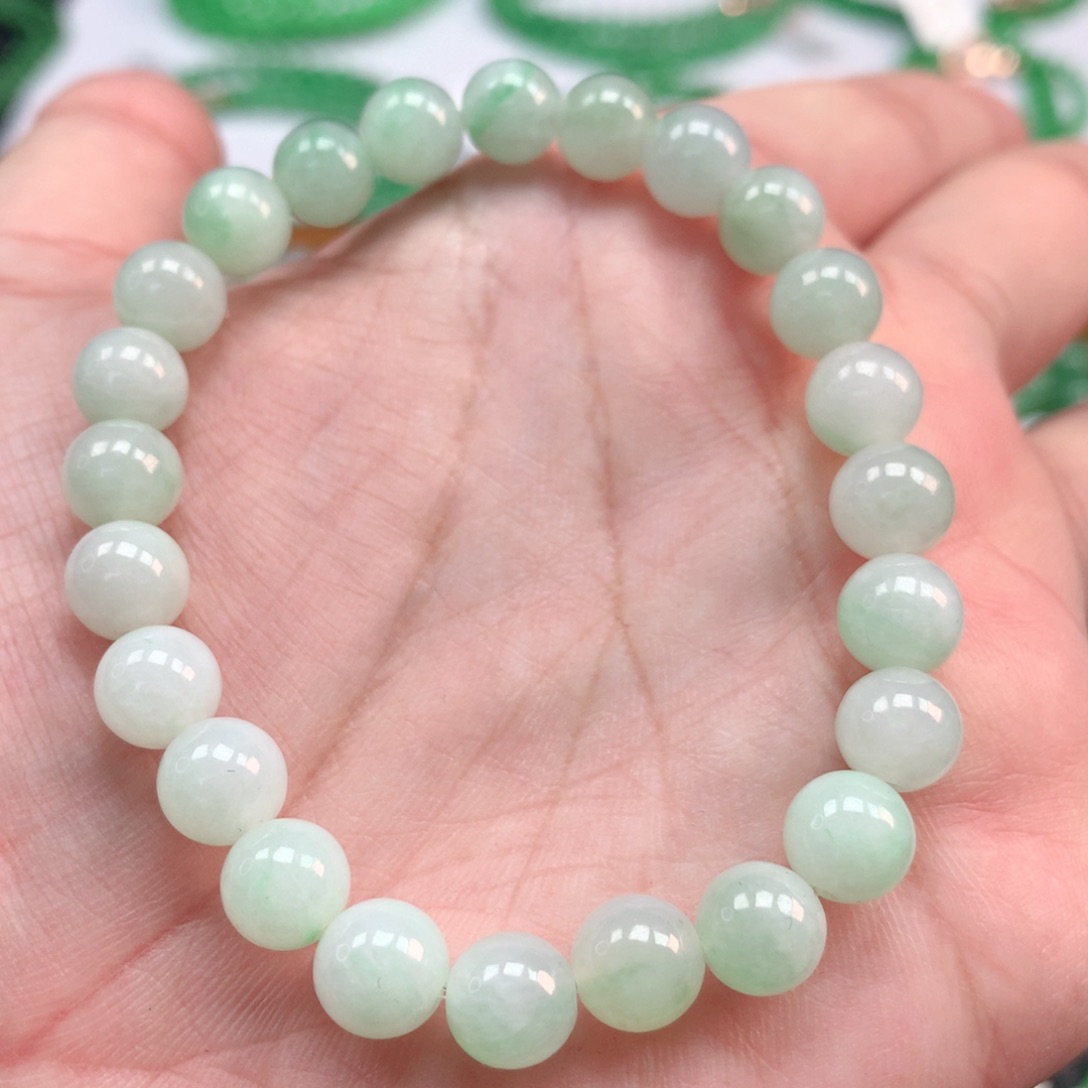 翡翠手链未镶嵌翡翠