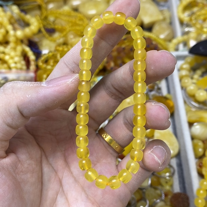 蜜蜡未镶嵌裸石多样性发货